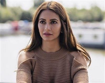 Mysterious, captivating & enchanting: Kriti Kharbanda spells magic in Taish promos