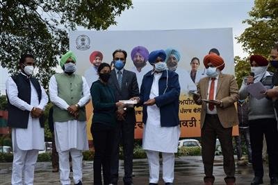 Balbir Singh Sidhu gives appointment letters to 160 candidates