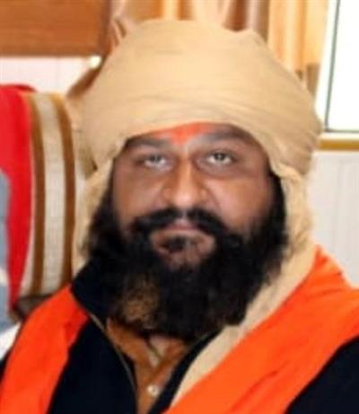 Priest and female devotee shot at by masked miscreants in Phagwara