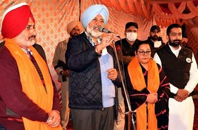 Mohali MC poll: Balbir Sidhu addresses 25 election meetings