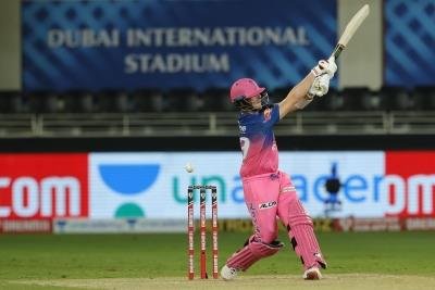 Steve Smith might pull out of IPL due to less money: Michael Clarke