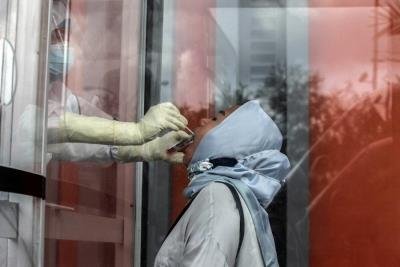 Indonesia logs 10,180 new Covid cases, 202 deaths