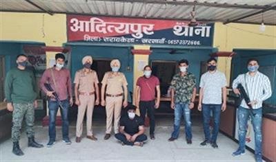 Punjab police arrests wanted gangster of Jaipal gang from Jharkhand; Fortuner SUV, five mobiles recovered