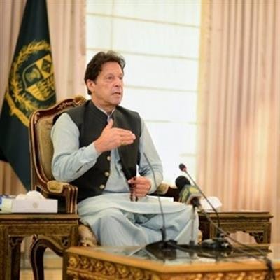Imran unveils two new schemes for overseas Pakistanis