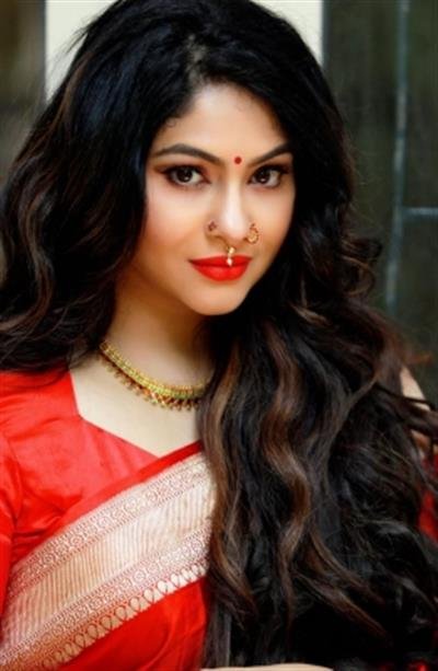 This doctor-turned-filmmaker is winning laurels in US