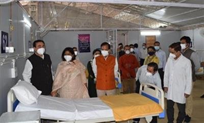 Himachal CM dedicates Makeshift Hospital at Paraur in Palampur