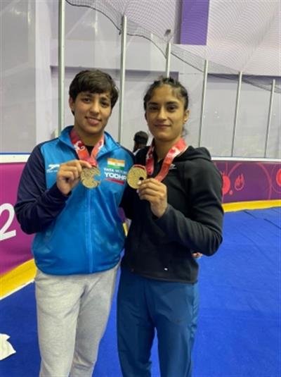 Vinesh Phogat's angry outburst for physio not getting accreditation