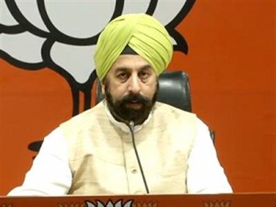 BJP reaching out to prominent citizens in Punjab with request to join party