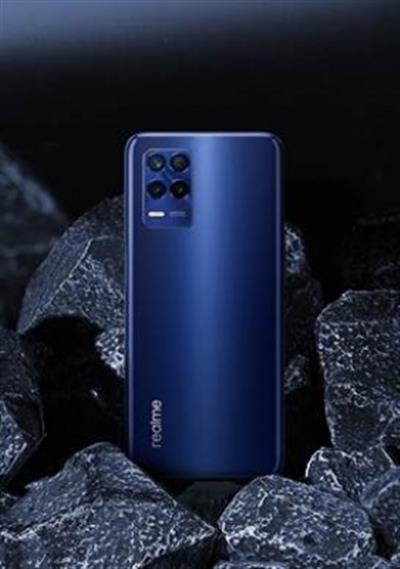 realme unveils 2 smartphones, introduces tablet in India