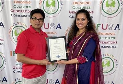 Aparna Satheesan receives National Natya Shiromani Award in USA