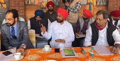 Punjab Governor accompanied by CM to inaugurate Dastan-E-Shahadat theme park and heritage street on Nov 19