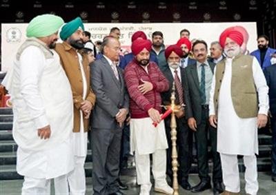 Punjab CM launches Punjab Government Rozgar guarantee for Youth Scheme