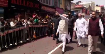Amid chants of 'Bharat Mata ki Jai', Modi gets rousing reception in Shimla
