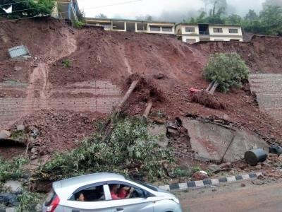 Shimla: 19 families shifted to safer place amid landslide concerns