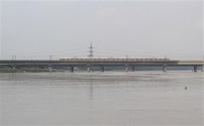 Water released from Hathnikund barrage in Haryana