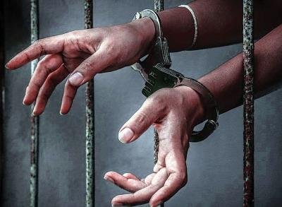 B'luru college professor booked for sending porn to student