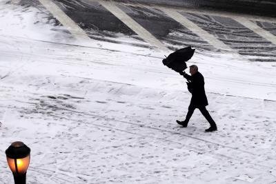 'Once-in-a-generation' storm in US may disrupt holiday travel