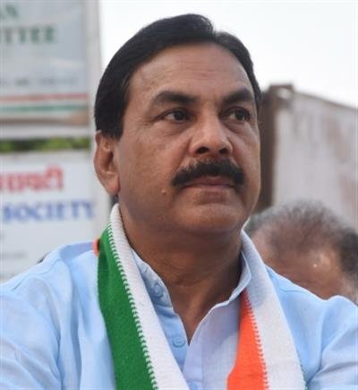 Maha Congress ex-Minister slams slashed Haj-2023 quota, higher charges