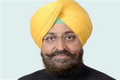 Congress leader Partap Singh Bajwa under attack for using derogatory language against CM and AAP MLAs