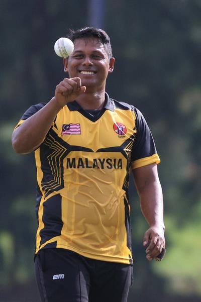 Malaysia seamer Syazrul Idrus becomes the first man to take seven-for in T20Is