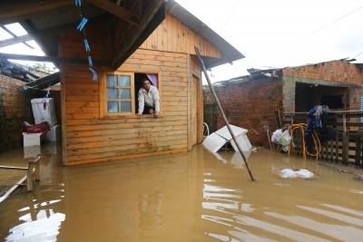 21 killed as Brazilian state reels from worst cyclone disaster