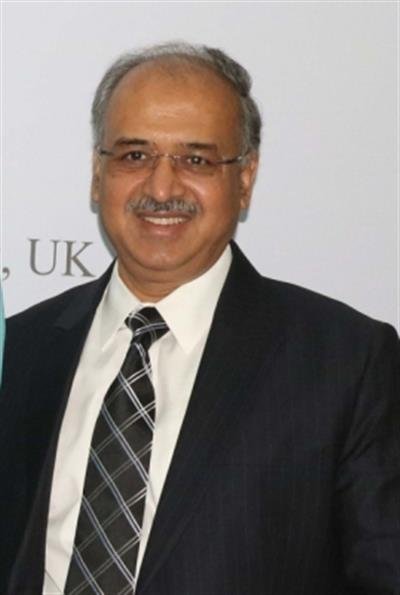 Dilip Shanghvi family to continue as investors in Suzlon