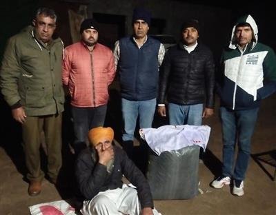 Drug smuggler caught by Anti Narcotic Cell, 16 kg 650 grams of poppy Doda recovered