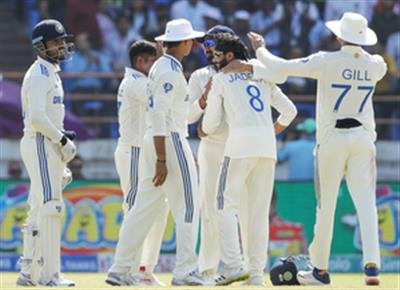 You have to be a guru to be able to topple India, opines Matthew Hayden