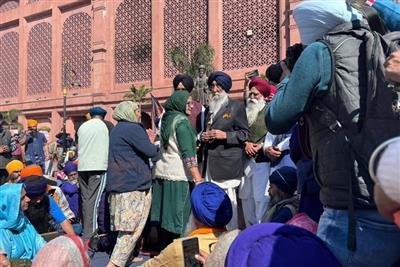 Amritpal Singh, fellow detainees begin hunger strike in Assam jail for transfer to Punjab, mother sits outside Saragarhi Sran