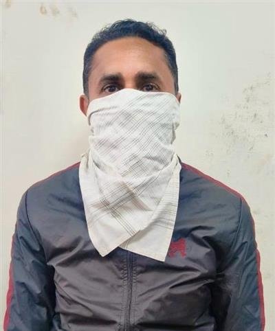 Punjab VB nabs Food and Civil Supplies Inspector Amandeep Gupta for seeking Rs.90,000 cr bribe