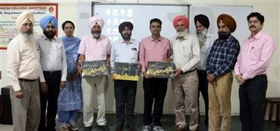 Seminar on 'Traditional and Non-Traditional Approaches to Sugarcane at KCA