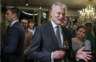 Lithuania confirms results of presidential election, referendum