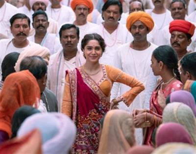 Sharvari says she will happily accept being a 'surprise factor' in 'Maharaj'