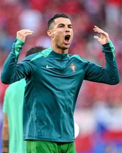 Euro 2024: Bhaichung Bhutia questions Ronaldo's spot in starting XI, says 'Portugal has big decision to make'