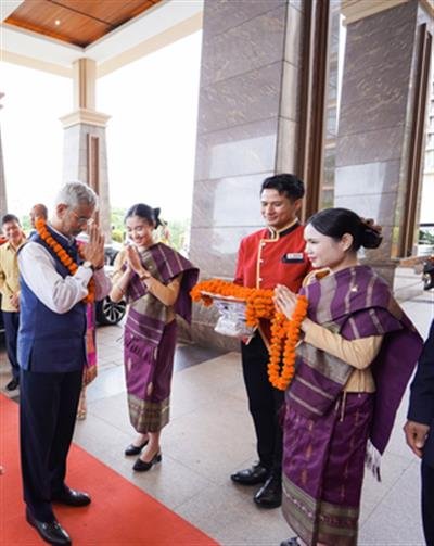 EAM Jaishankar arrives in Laos as India deepens ties with ASEAN