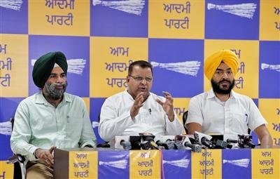 'Narendra Modi exposed': AAP on roof leakage in the parliament
