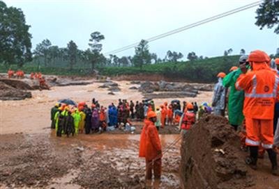 Wayanad disaster toll reaches 413, search for missing 152 continues