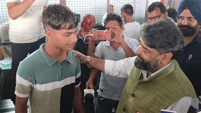 Happy Card Scheme is a unique scheme of Haryana Government--Poor eligible persons are getting the benefits: Aseem Goyal