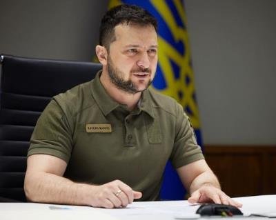 4 killed, 24 injured in Russian strike on shopping mall in Donetsk: Zelensky