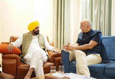 Punjab Chief Minister Bhagwant Mann: "Truth always prevails" following his meeting with Manish Sisodia