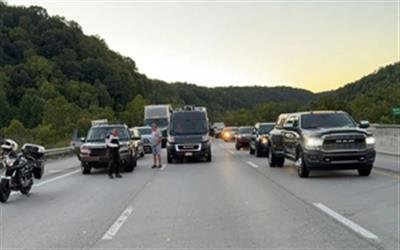 Multiple people shot in Kentucky, suspect on the run