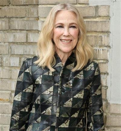 Catherine O'Hara reveals why she is 'grateful' for growing up without Internet
