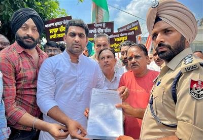 People of Punjab living under constant fear of gangsters, snatchers, robbers: Mohit Mohindra
