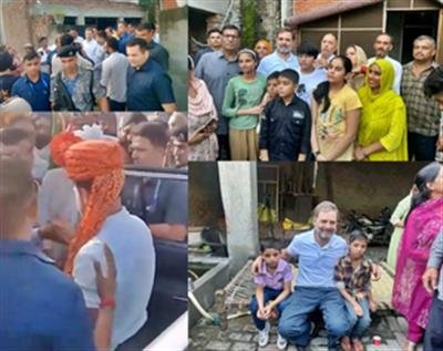 Rahul Gandhi meets family of injured man from Haryana whom he met during US tour