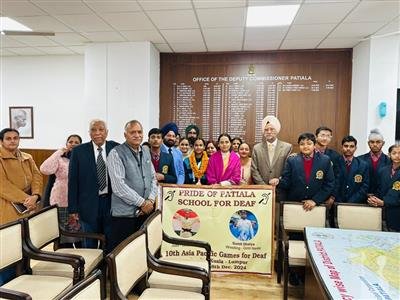Patiala DC Honours Milanmeet Kaur, Gold Medalist at 10th Asia Pacific Games for the Deaf