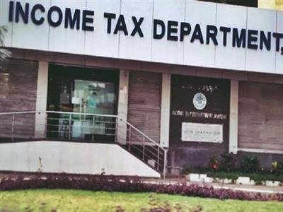 Income Tax Department asks Yes Bank to pay up Rs 2,209 crore