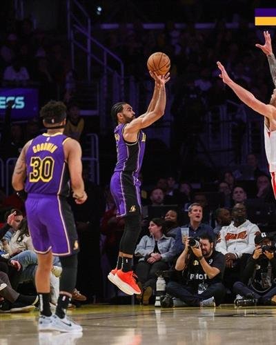 NBA: Finney-Smith, Vincent combine for 40 points in Lakers' win over Houston Rockets