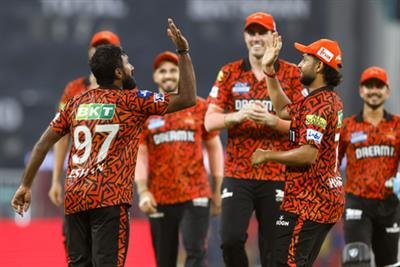 IPL 2025: RCB collapse as Malinga, Cummins star for SRH in 42-run win