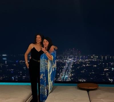 Sushmita Sen wishes ‘rockstar’ mother on b’day: My hero forever