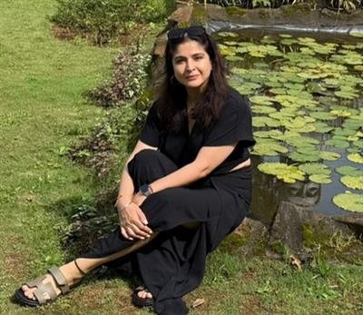 Maheep Kapoor embraces healing and self-discovery at wellness centre